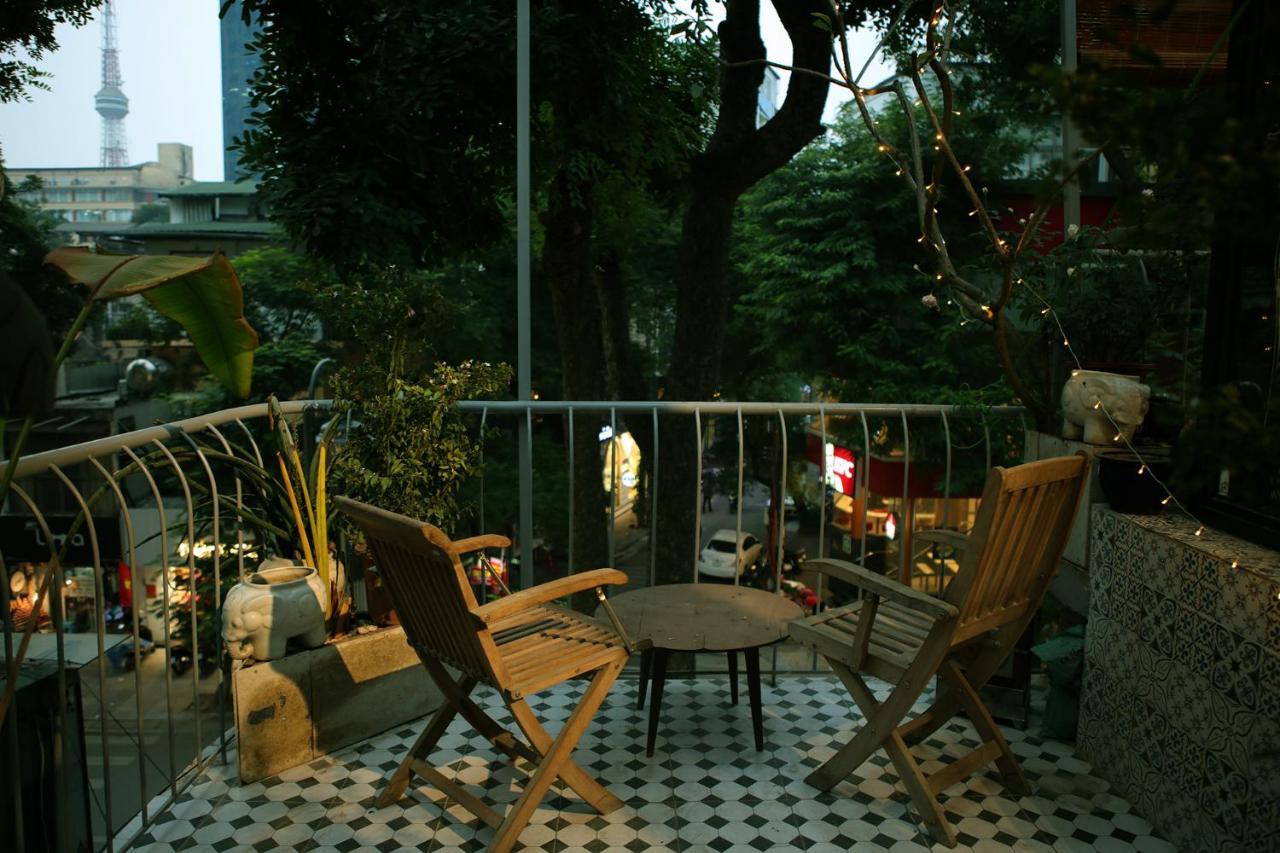 The First Ba Trieu Ha Noi Bed & Breakfast Hanoi Exterior photo